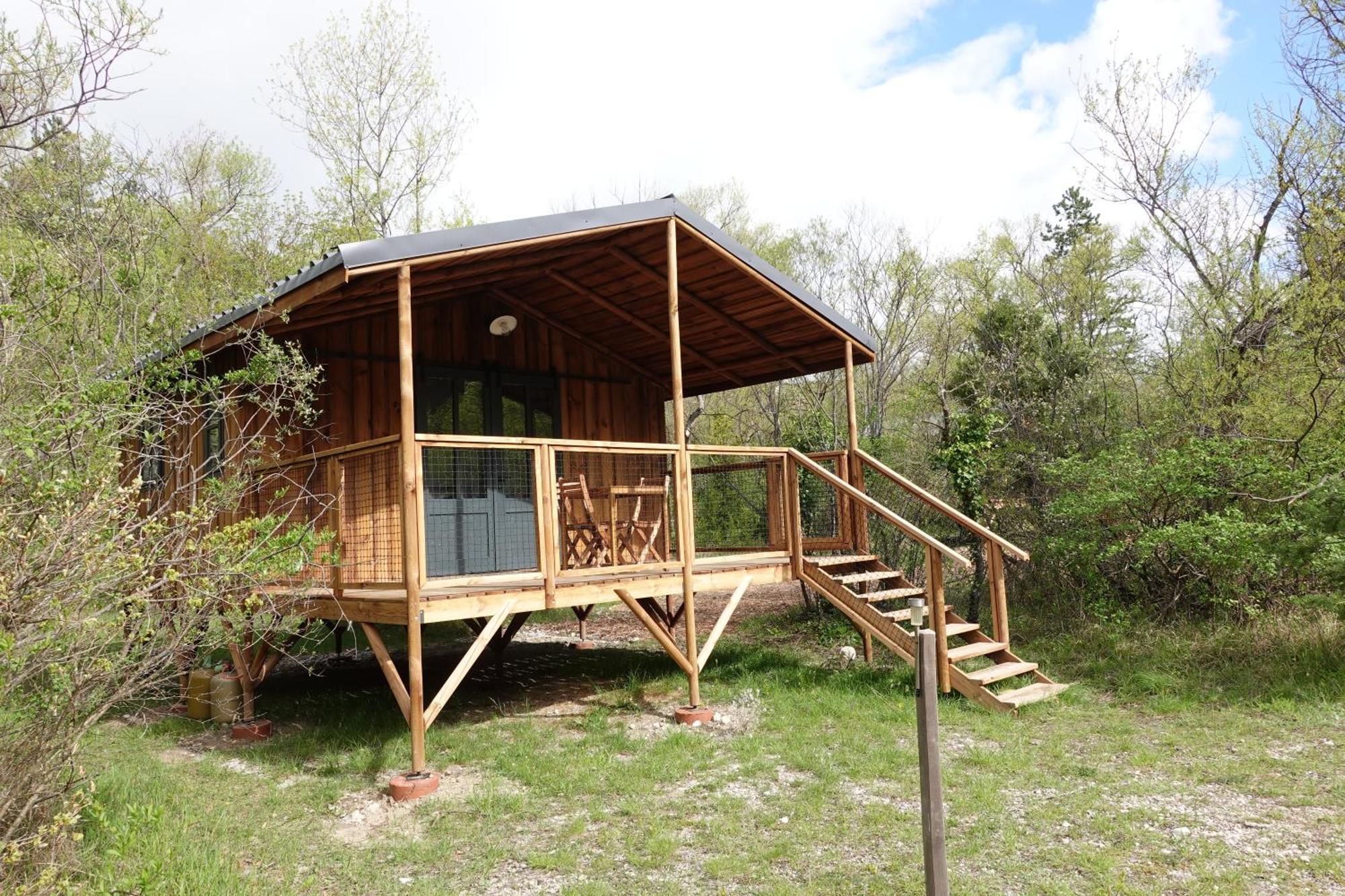 Camping L'Ondine De Provence La Motte-Chalancon Exterior foto